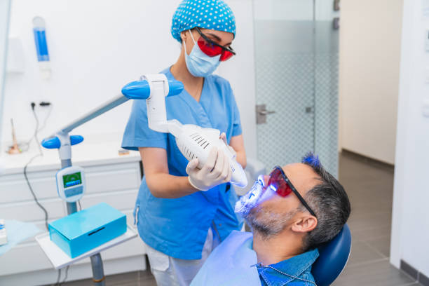 Best Emergency Dental Extractions in Tropical Park, FL